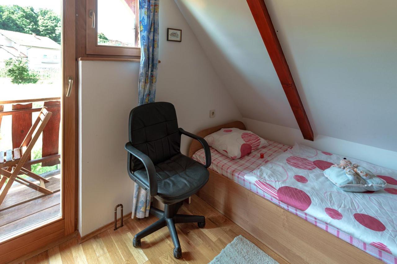 Villa Kuca Za Odmor Rukova Hiza Donja Stubica Exterior foto